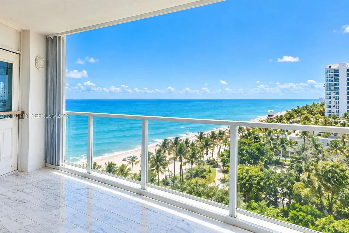 2751 S Ocean Dr #806S, Hollywood: photo 1 of 2