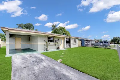 1420 NW 33rd Way, Lauderhill: photo 1 of 37
