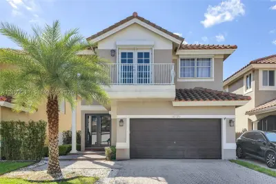 14739 SW 132nd Pl, Miami: photo 1 of 22