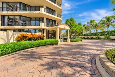 570 Ocean Dr #602, Juno Beach: photo 1 of 97