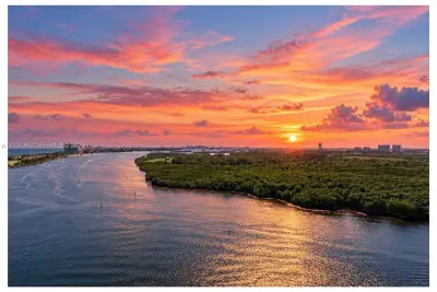 500 Bayview Dr #PH20, Sunny Isles Beach: photo 1 of 50