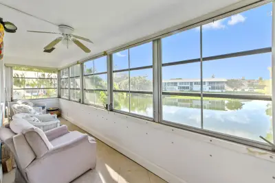 277 Northampton N, West Palm Beach: photo 1 of 17