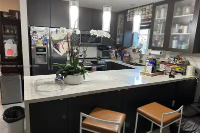 12512 SW 223rd St, Miami: photo 1 of 4