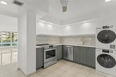 3430 Galt Ocean Dr #403, Fort Lauderdale: photo 1 of 31
