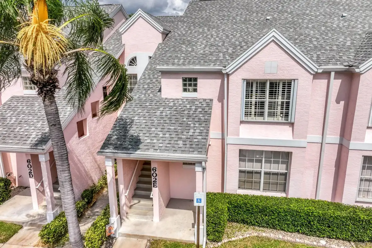 602 Muirfield Ct #602E, Jupiter: photo 1 of 25