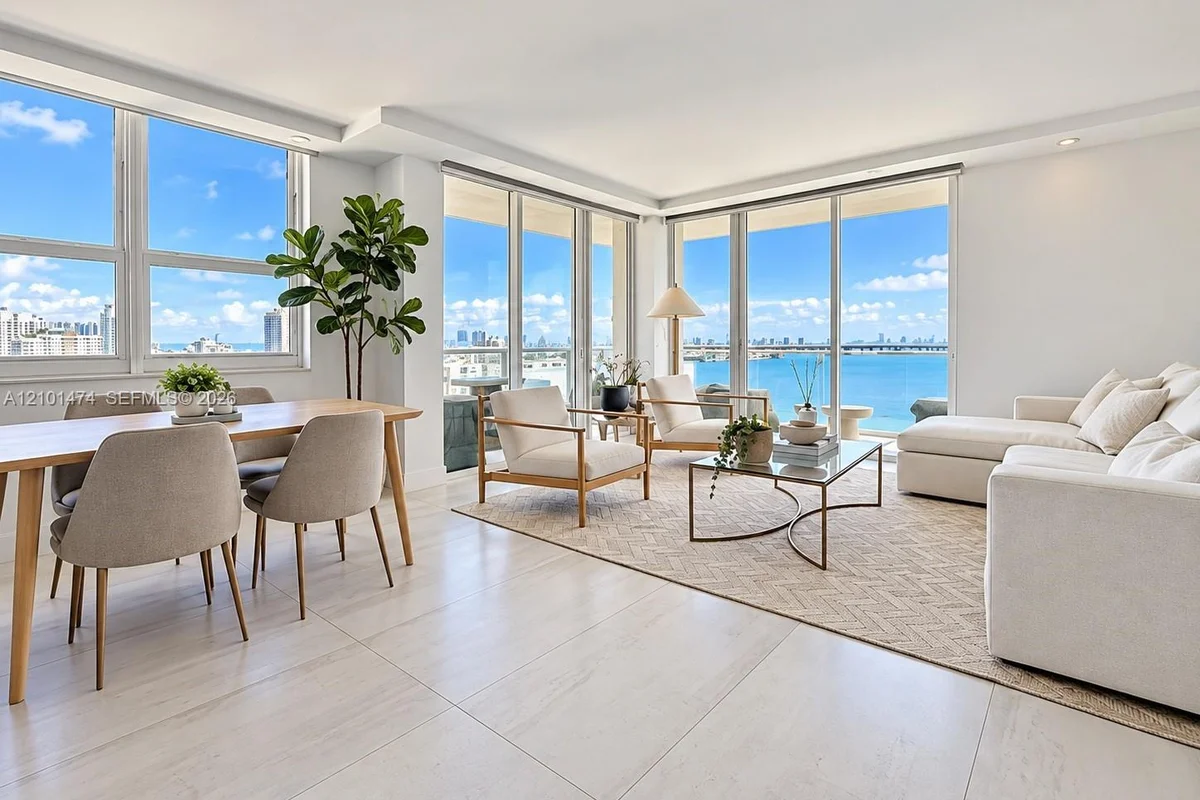 1155 Brickell Bay Dr #3010, Miami: photo 1 of 17