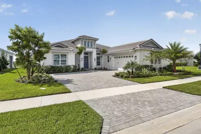 15129 Wildwood Cir, Loxahatchee: photo 1 of 96