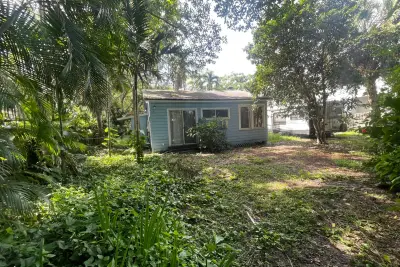 2208 SW 18th Ave, Fort Lauderdale: photo 1 of 18