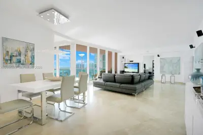 3370 Hidden Bay Dr #2310, Aventura: photo 1 of 35