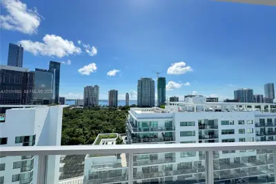 1611 SW 2 Ave #313, Miami: photo 1 of 18