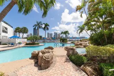 19195 NE 36th Ct #802, Aventura: photo 1 of 40
