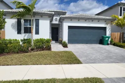16343 SW 290th Ter, Homestead: photo 1 of 23
