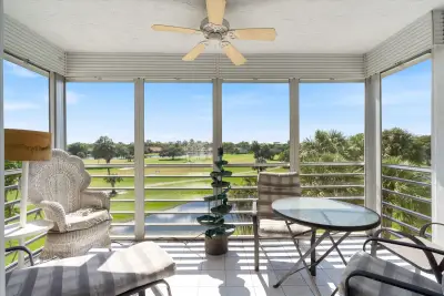 3980 Oaks Clubhouse Dr #411, Pompano Beach: photo 1 of 28