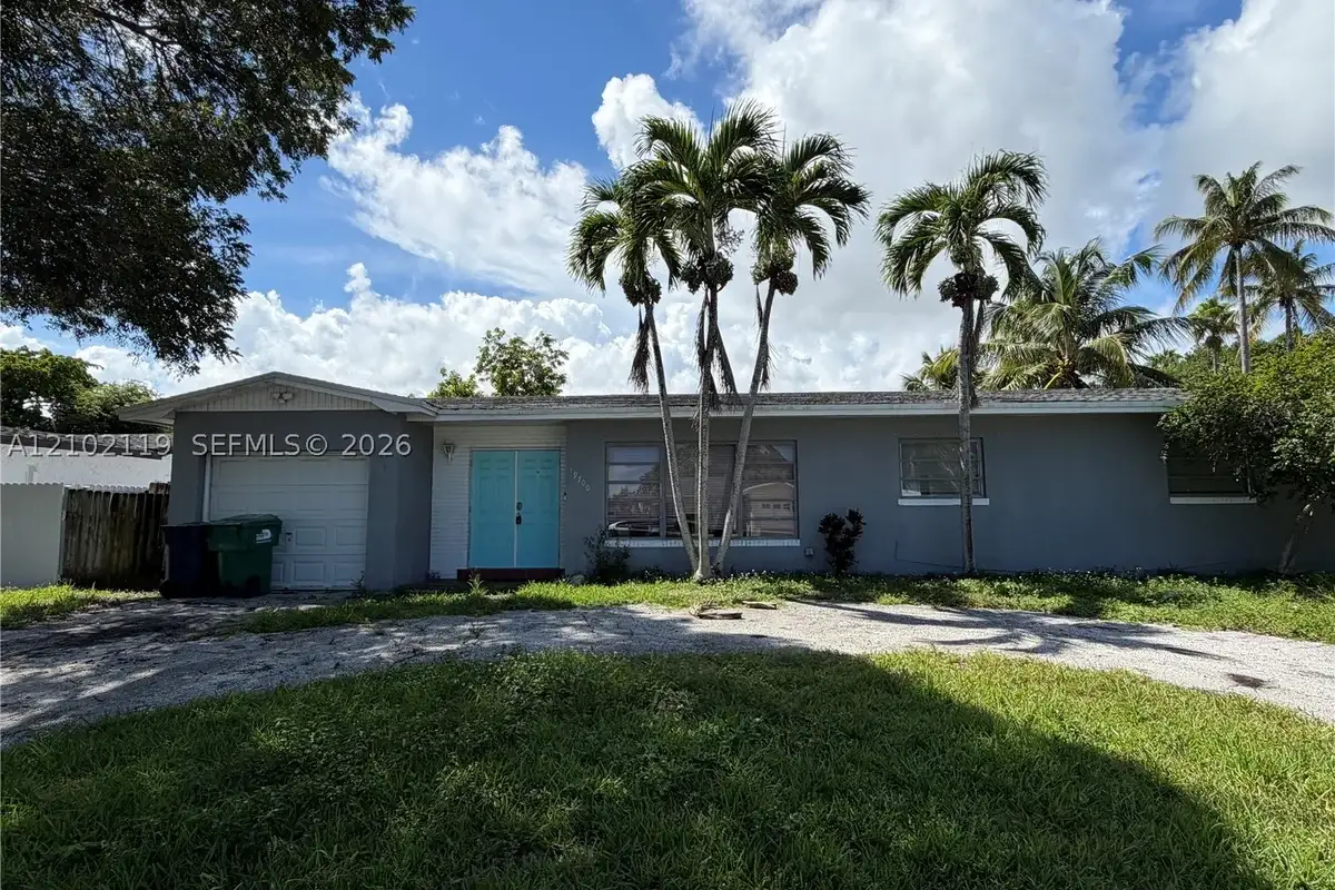 19700 SW 87th Pl, Cutler Bay: photo 1 of 27