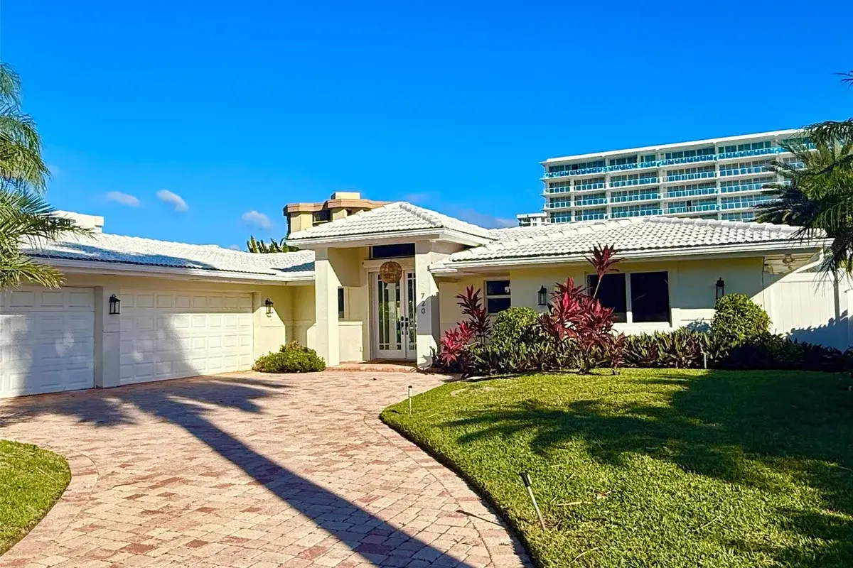 720 NE 28th Ave, Pompano Beach: photo 1 of 36