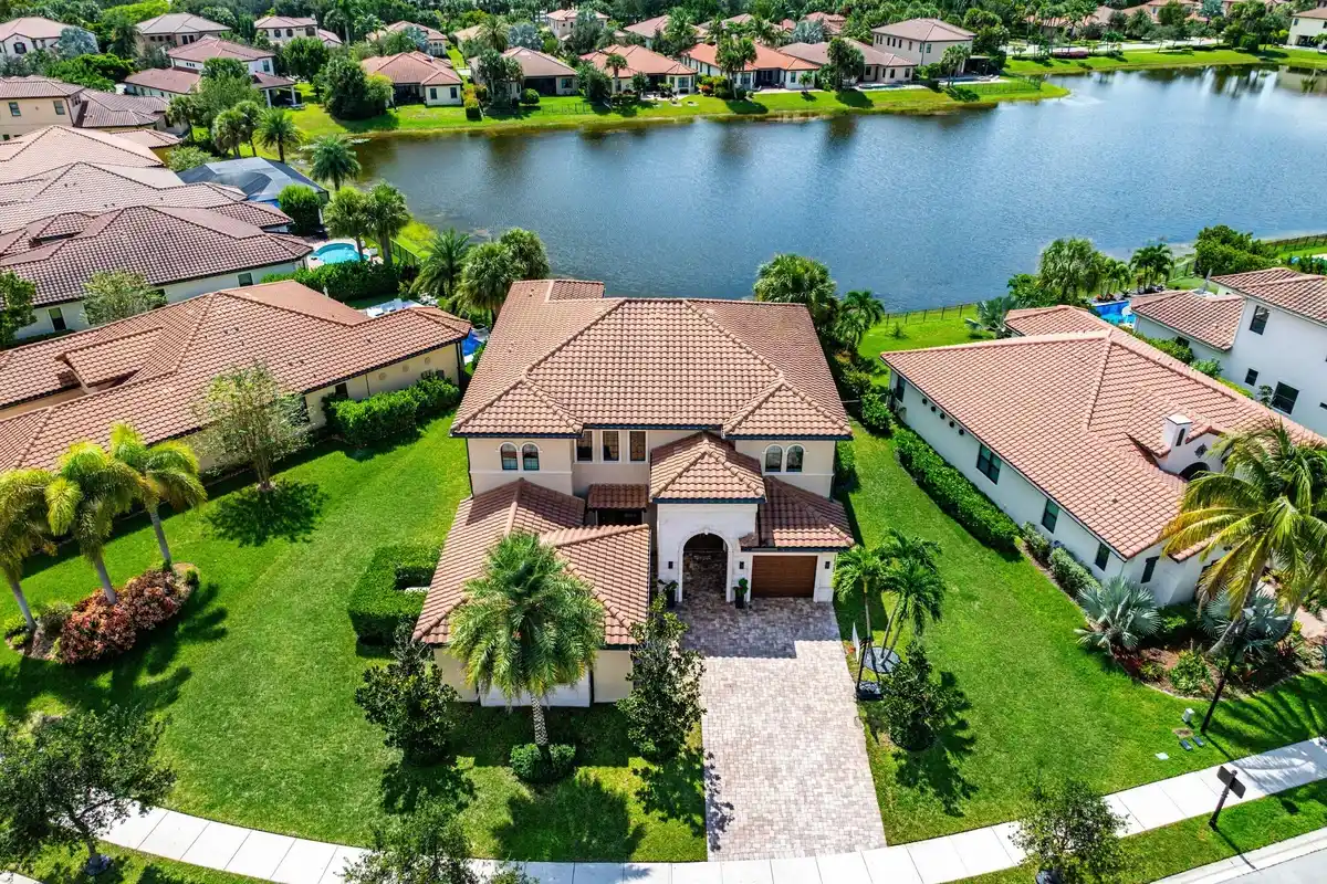 11312 NW 81st Pl, Parkland: photo 1 of 49