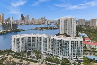 3300 NE 188th St #210, Aventura: photo 1 of 22