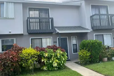 4105 Inlet Cir, Lake Worth: photo 1 of 33