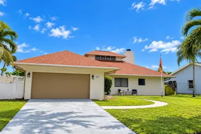 2711 Starwood Cir, West Palm Beach: photo 1 of 20