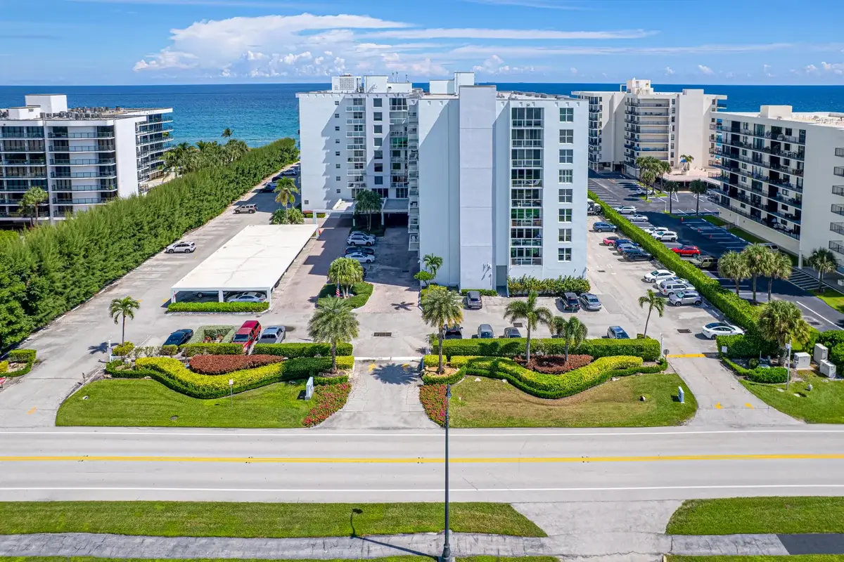 3450 S Ocean Blvd #121, Palm Beach: photo 1 of 47