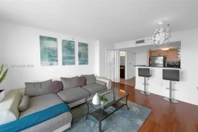 3000 Coral Way #1419, Miami: photo 1 of 13