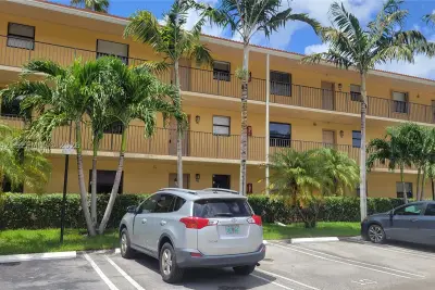 11477 NW 39th Ct #202-1, Coral Springs: photo 1 of 21