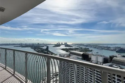 1750 N Bayshore Dr #4804, Miami: photo 1 of 23