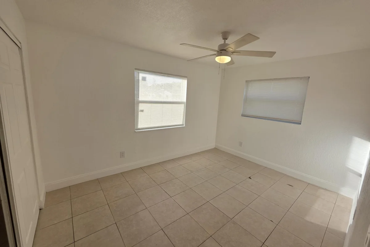 1130 N F St #A, Lake Worth: photo 1 of 20