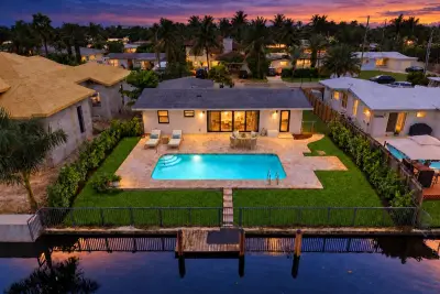 2536 Gulfstream Ln, Fort Lauderdale: photo 1 of 31