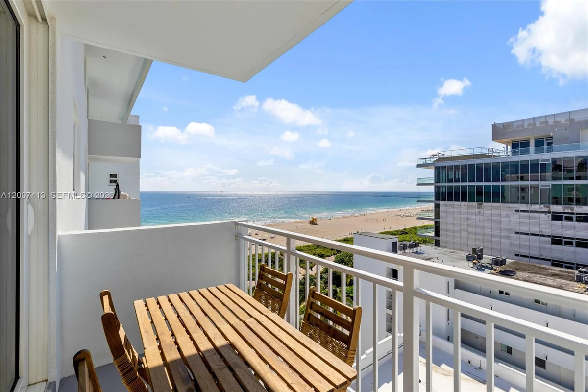 345 Ocean Dr #1012, Miami Beach: photo 1 of 28