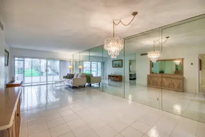 3351 Spanish Trl #113, Delray Beach: photo 1 of 20