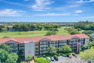 701 SW 128th Ave #207F, Pembroke Pines: photo 1 of 16
