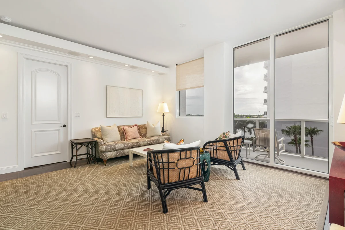 1617 N Flagler Dr #602, West Palm Beach: photo 1 of 37