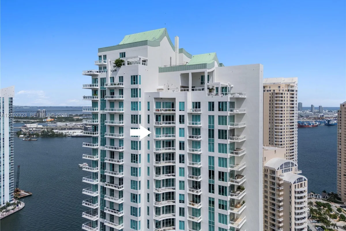 900 Brickell Key Blvd #3005, Miami: photo 1 of 30
