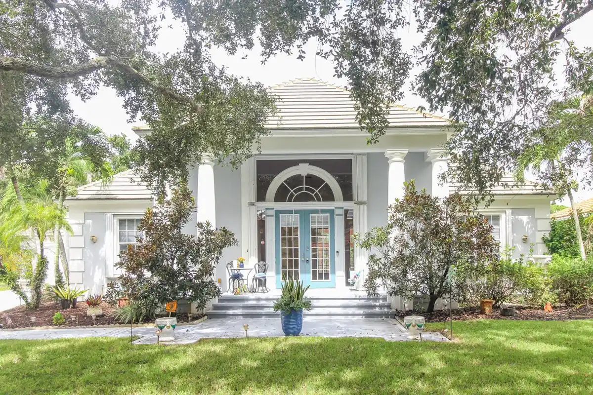 6815 Cypress Cove Cir, Jupiter: photo 1 of 46