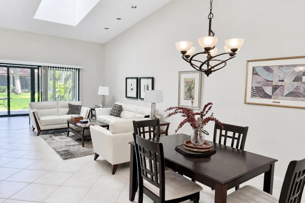 6364 Kings Gate Cir, Delray Beach: photo 1 of 10