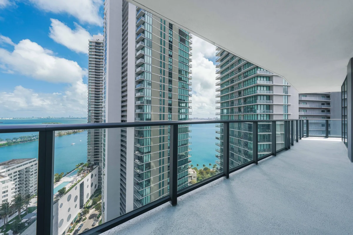 501 NE 31st St #2506, Miami: photo 1 of 34