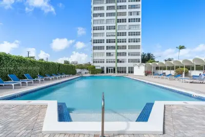 2100 Sans Souci Blvd #B111, North Miami: photo 1 of 36