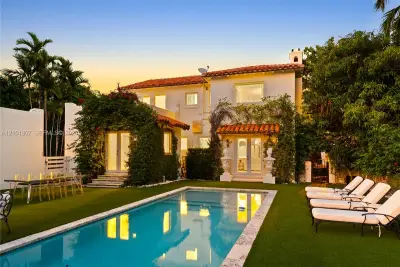 5800 La Gorce Dr, Miami Beach: photo 1 of 39