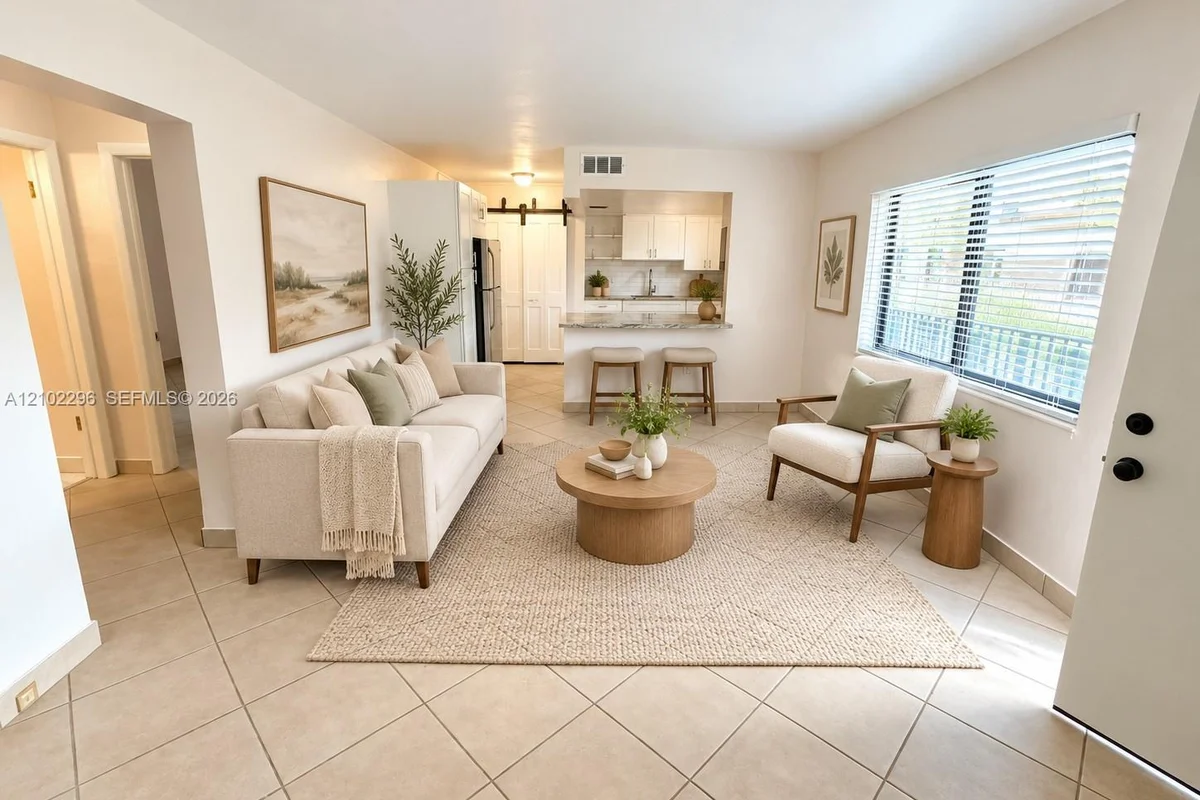 3242 Mary St #S316, Miami: photo 1 of 7