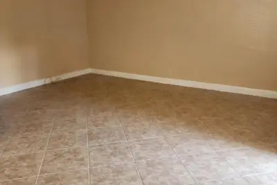 4150 Woodside Dr #1-4, Coral Springs: photo 1 of 4