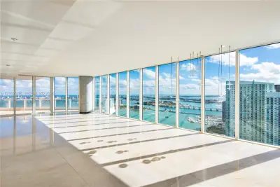 2020 N Bayshore Dr #4502, Miami: photo 1 of 43