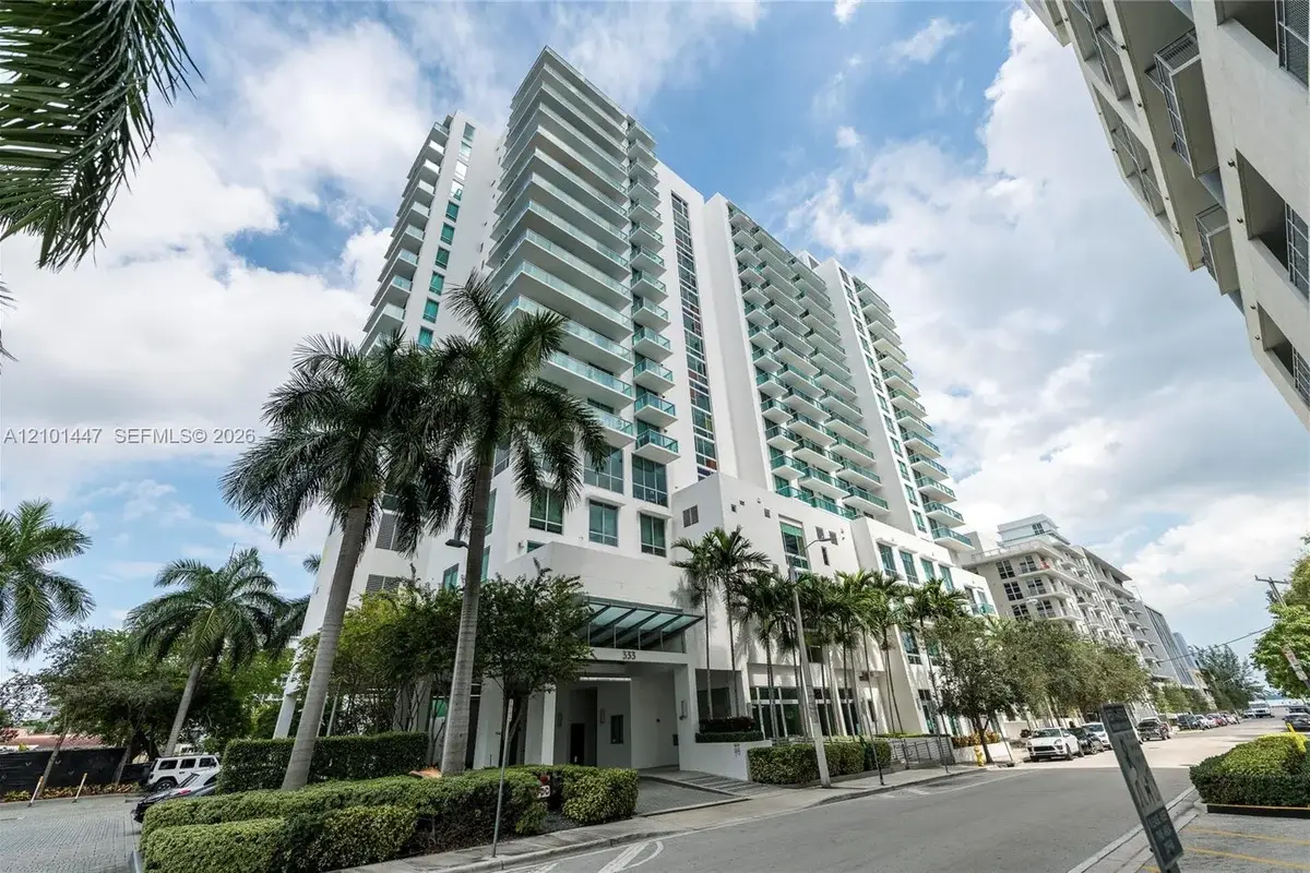 333 NE 24th St #1411, Miami: photo 1 of 34