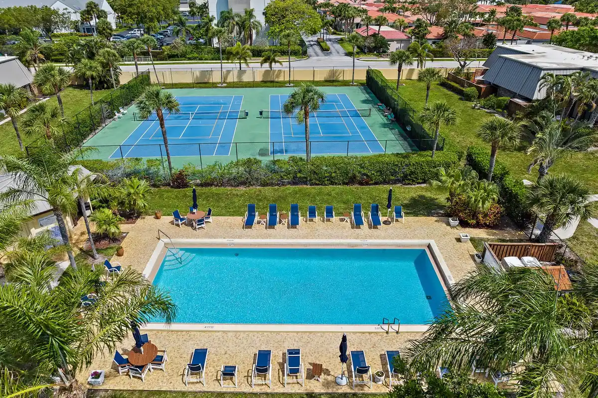 1420 Ocean Way Dr #14d, Jupiter: photo 1 of 34