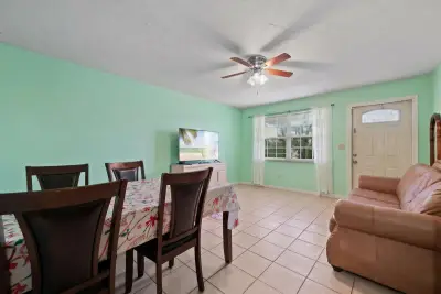 149 Broward Ave, Lake Worth: photo 1 of 23