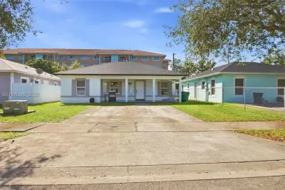 28632 SW 153rd Pl, Homestead: photo 1 of 28