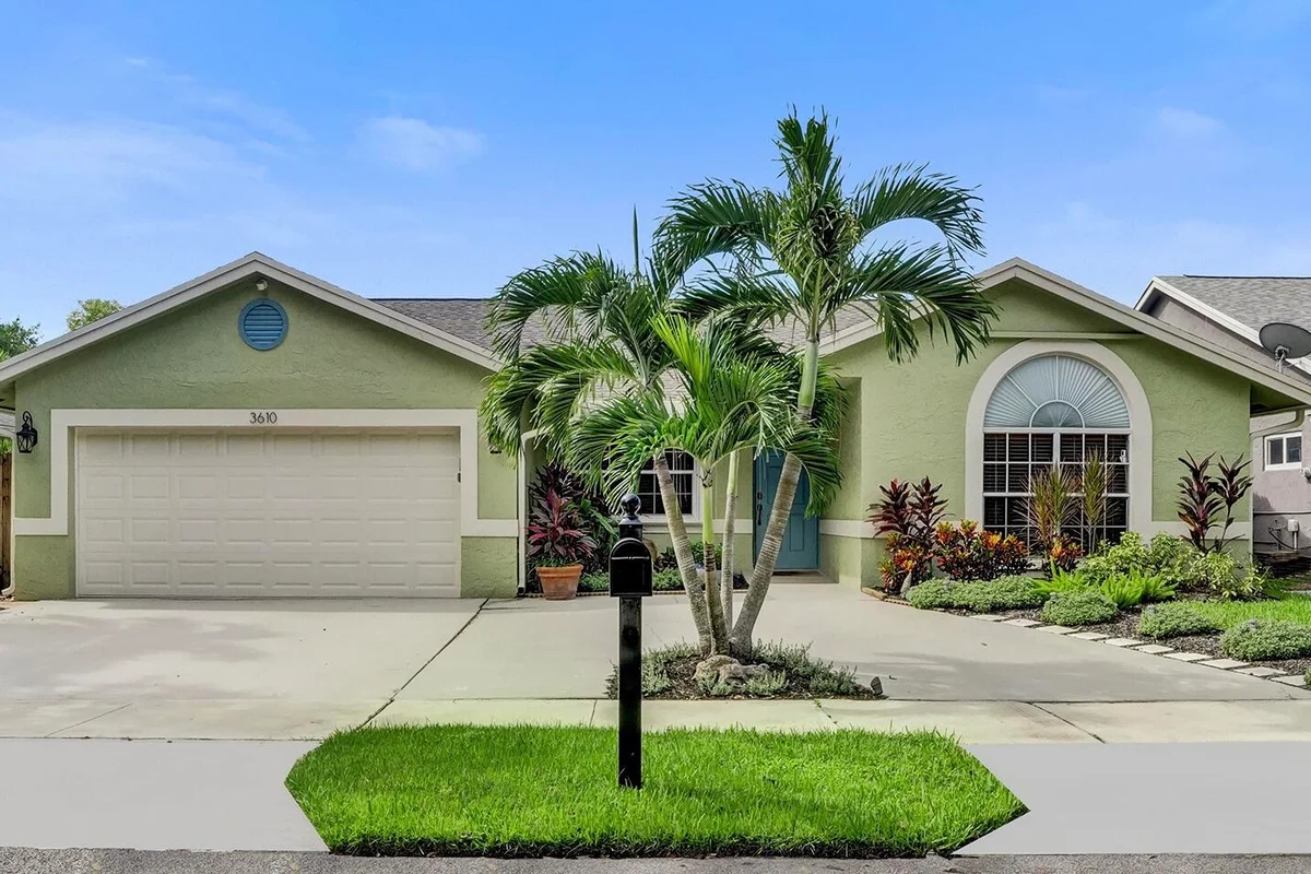 3610 NW 58th St, Coconut Creek: photo 1 of 43