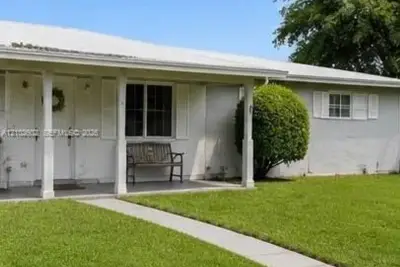 3251 NW 4th Ct, Lauderhill: photo 1 of 15