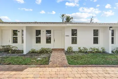 12052 Ellison Wilson Rd, North Palm Beach: photo 1 of 16