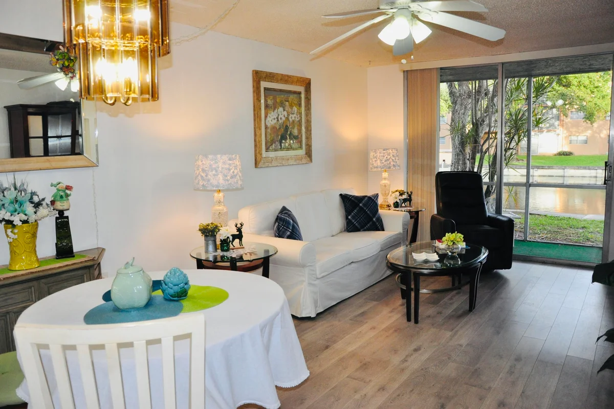 9070 Lime Bay Blvd #103, Tamarac: photo 1 of 37